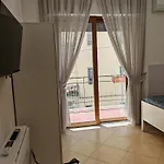 Bed & Breakfast Estia Domus Pompeji