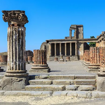 Estia Domus Bed & Breakfast Pompeji
