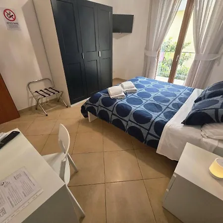 Estia Domus 4* Pompéi